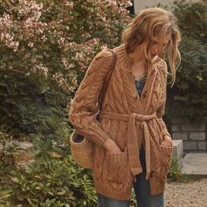 Doen Beech alpaca cardigan with belt, medium